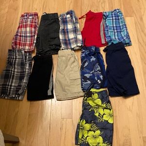 Boy’s shorts size 8 (11 pairs)